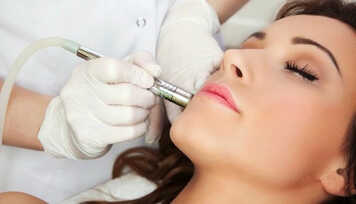 Cuidados com a Pele Oleosa e Poros Dilatados