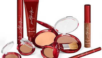 Linha de Maquiagem Intense 