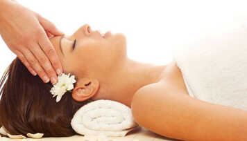 Dor de cabeça pode ser sinal de rotina estressante: saiba como evitar