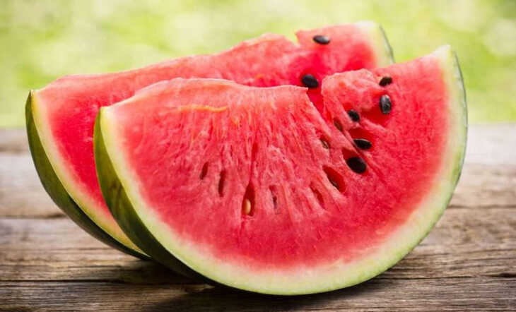 Nesse verão, aproveite para comer melancia!